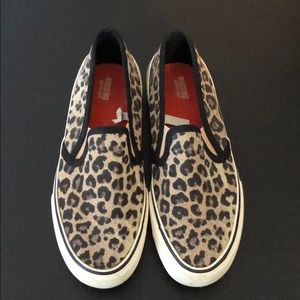 Mossimo Leopard slip on shoe